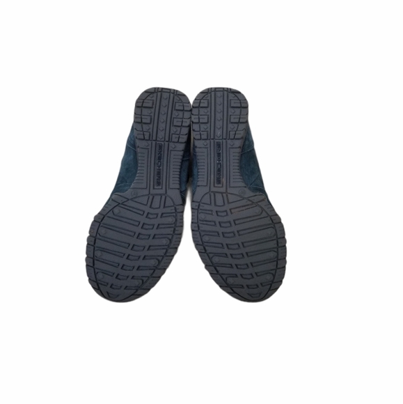 Skechers Relaxed Fit Suede Ankle Boots - Picture 5 of 8